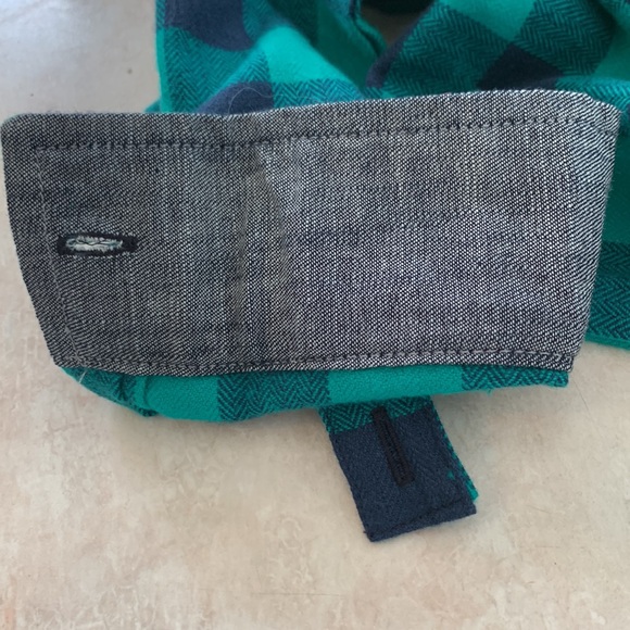Ruffle Butts navy and emerald button down NWT - Picture 9 of 10
